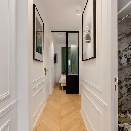 Modern - 2br-6p - Montorgueil Apartment Paris